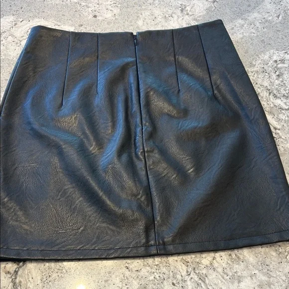 Topshop Black Faux Leather Mini Skirt 8 - Picture 5 of 7